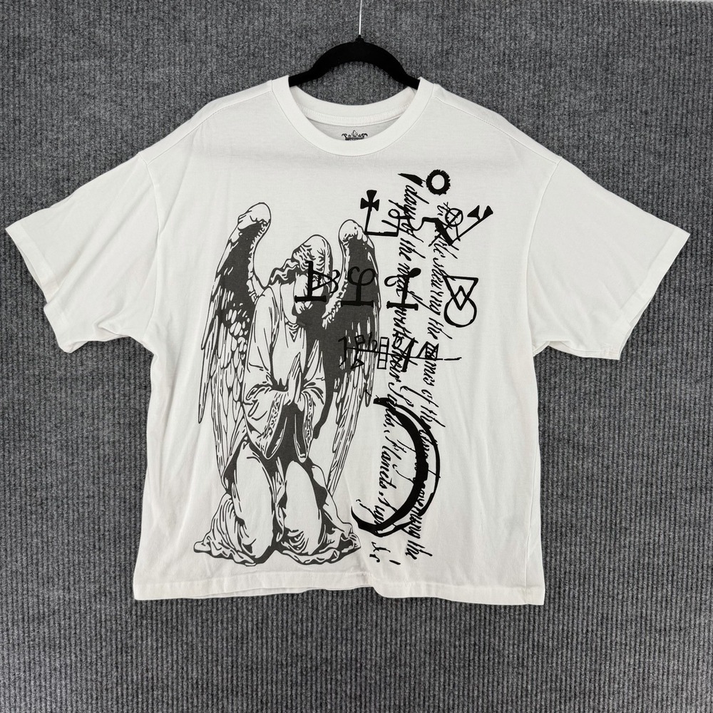 Super Massive Streetwear graphic tee Angel cherub wing occult biblical shirt M